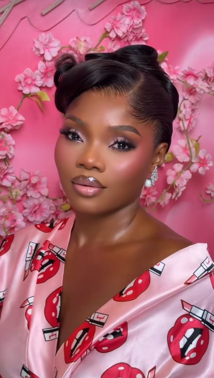 Mise en beauté sur fond de fleurs